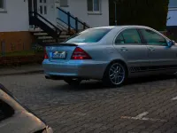 Gebraucht Mercedes C180 Elegance 143 PS (105 kW) 2003 Silber Limousine