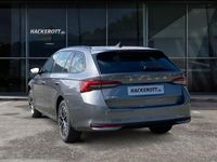 Neu Skoda Octavia Selection 150 PS (110 kW) 2025 Grau Kombi