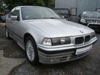 Gebraucht BMW 325 193 PS (141 kW) 1991 Silber metallic Limousine