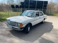 Gebraucht Mercedes E230 130 PS (95 kW) 1983 Weiß Limousine