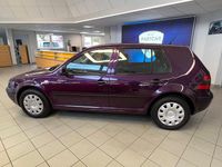 Gebraucht VW Golf IV 75 PS (55 kW) 2002 Violet Limousine