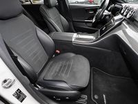 Gebraucht Mercedes C300 AMG 265 PS (194 kW) 2021 Manufaktur lack manufaktur opali Limousine