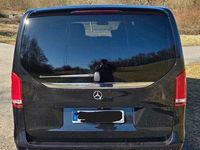 Gebraucht Mercedes V300 Avantgarde Edition 237 PS (174 kW) 2022 Schwarz Van / Kleinbus