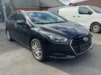 Gebraucht Hyundai i40 Trend 141 PS (103 kW) 2016 Schwarz Kombi