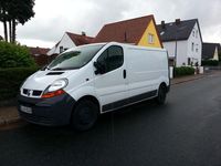 Second-hand Renault Trafic 101 CP (74 kW) 2006 Alb Monovolum
