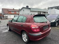 Gebraucht Nissan Almera 110 PS (80 kW) 2002 Rot Kleinwagen