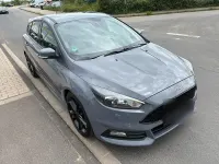 Gebraucht Ford Focus ST 250 PS (183 kW) 2018 Grau Limousine