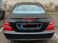 gebraucht Mercedes E240 Avangarde. Gelsenkirchen