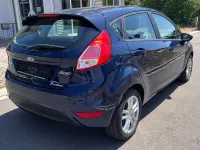 Gebraucht Ford Fiesta Trend 101 PS (74 kW) 2016 Blau Kleinwagen