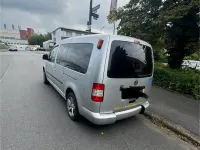 Gebraucht VW Caddy Maxi 105 PS (77 kW) 2009 Silber Van / Kleinbus