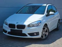 Gebraucht BMW 218 Active Tourer Sport Line 136 PS (100 kW) 2017 Weiß Van / Kleinbus