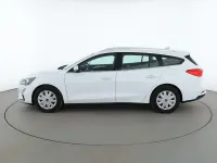 Usado Ford Focus Cool & Connect 2020 Blanco Familiar