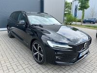 Gebraucht Volvo V60 Plus 197 PS (144 kW) 2024 Schwarz Kombi