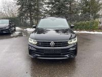 Gebraucht VW Tiguan R-line 150 PS (110 kW) 2022 Deep black perleffekt SUV