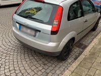 gebraucht Ford Fiesta 1.4