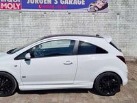 Gebraucht Opel Corsa Color Edition 150 PS (110 kW) 2011 Casablancaweiss/saphirschwarz Kleinwagen