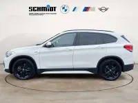 Gebraucht BMW X1 Sport Line 220 PS (161 kW) 2022 Alpinweiß uni SUV