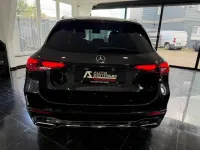 Gebraucht Mercedes GLC200 Avantgarde 227 PS (166 kW) 2024 Grau SUV