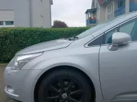 Gebraucht Toyota Avensis 150 PS (110 kW) 2009 Silber Kombi