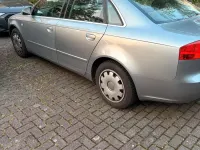 Gebraucht Audi A4 101 PS (74 kW) 2008 Silber Limousine