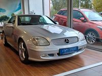 Gebraucht Mercedes SLK320 218 PS (160 kW) 2001 Silber Cabrio