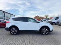 Gebraucht Toyota RAV4 150 PS (110 kW) 2015 Weiß SUV