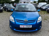 Gebraucht Toyota Auris Life+ 132 PS (97 kW) 2011 Blau Kleinwagen
