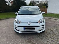 gebraucht VW up! club weiß 5 Türen Navi Sitzheizung Klima TÜV neu