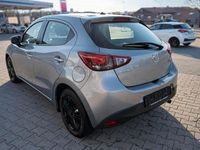 Gebraucht Mazda 2 Center-Line 75 PS (55 kW) 2015 Grau Limousine