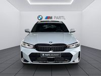 Neu BMW 330 Performance 286 PS (210 kW) 2025 Grau Kombi