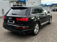 Używany Audi Q7 S-Line 272 KM (200 kW) 2016 Czarny SUV