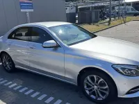 Gebraucht Mercedes C180 156 PS (114 kW) 2015 Grau Limousine