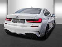 gebraucht BMW 318 i M Sport Automatik Aut. Klimaaut. Sportsitze