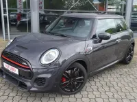 Gebraucht Mini John Cooper Works 231 PS (169 kW) 2019 Schwarz Kleinwagen