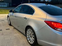 Gebraucht Opel Insignia Cosmo 226 PS (166 kW) 2010 Silber Limousine