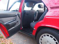 Gebraucht Mercedes 190 122 PS (89 kW) 1985 Rot Limousine