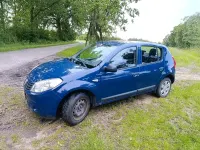 Gebraucht Dacia Sandero 75 PS (55 kW) 2010 Blau Kleinwagen
