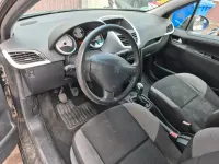 Gebraucht Peugeot 207 73 PS (53 kW) 2008 Schwarz Kleinwagen