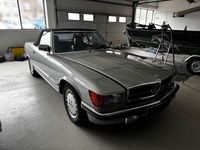 Gebraucht Mercedes SL300 179 PS (131 kW) 1988 Silber Cabrio