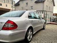 Gebraucht Mercedes E230 Avantgarde 204 PS (150 kW) 2008 Kombi