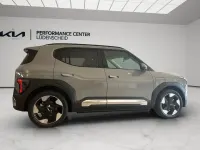 Neu Kia EV2 Earth 108 kW (147 PS) 2026 Grau SUV