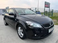 Occasion Kia ProCeed 125 ch (91 kW) 2012 Noir Citadine