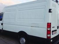 Gebraucht Iveco Daily 106 PS (77 kW) 2014 Weiß Limousine