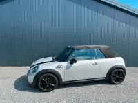 Gebraucht Mini Cooper S Cabriolet 184 PS (135 kW) 2012 Silber Cabrio