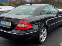 Gebraucht Mercedes CLK350 Avantgarde 272 PS (200 kW) 2007 Schwarz Coupé