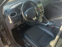 Gebraucht Ford Focus 125 PS (91 kW) 2010 Schwarz Limousine