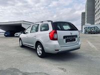 Gebraucht Dacia Logan MCV Lauréate 90 PS (66 kW) 2015 Silber Kombi