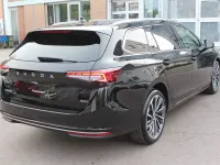Neu Skoda Superb LAURIN & KLEMENT 265 PS (194 kW) 2025 Schwarz Kombi