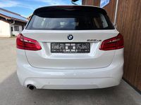 Gebraucht BMW 225 224 PS (164 kW) 2020 Weiß Van / Kleinbus
