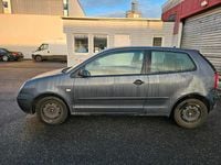 Gebraucht VW Polo 64 PS (47 kW) 2003 Grau Kleinwagen